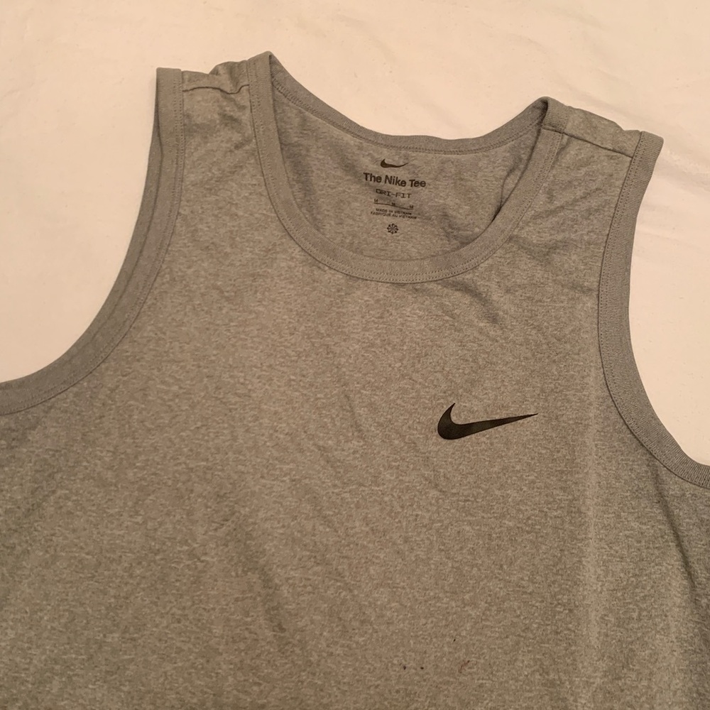 Nike Dri-Fit Women's Heather Gray Tank Top